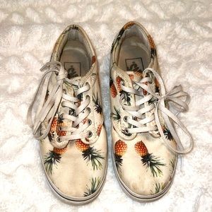 Vans Atwood Low Pineapple Off white womens Sz5.5